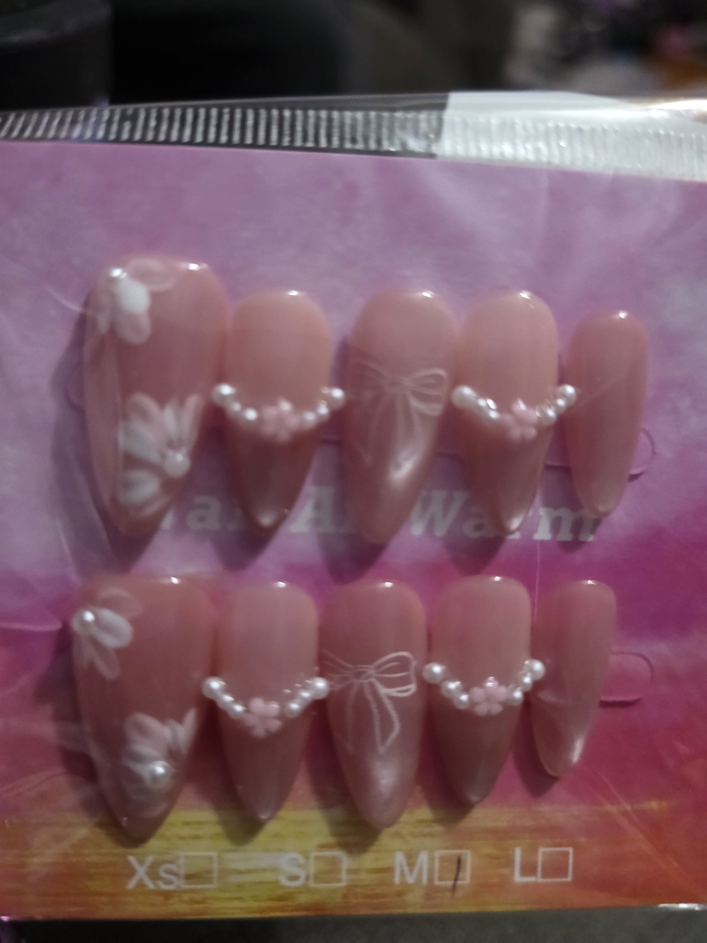 Pink Pearl Accent Press-On Nails with Floral & Bow Design